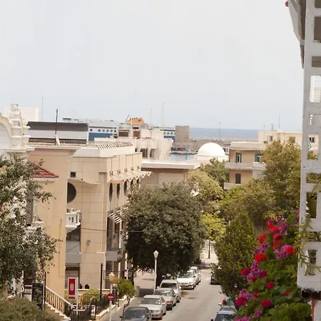 Ξενοδοχείο Noufara